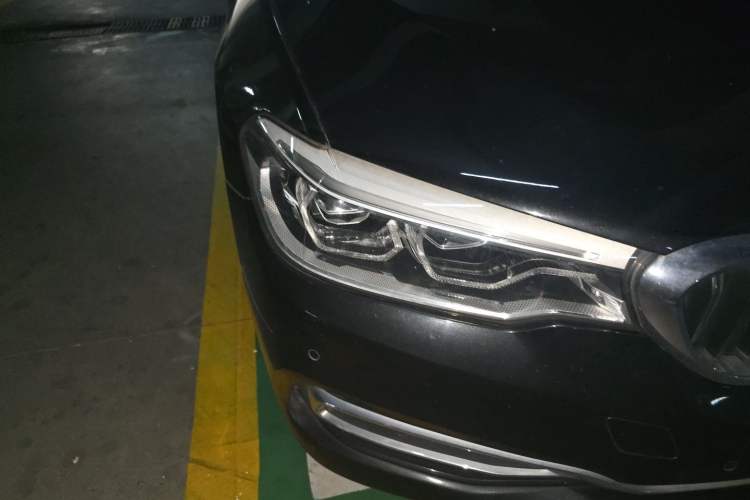 Used BMW 5 Series 2020 530Li Leading Edition Luxury Package Right Front Headlight