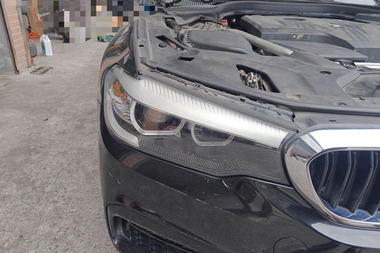 Used BMW 5 Series 2020 525Li M Sport Package Right Front Headlight