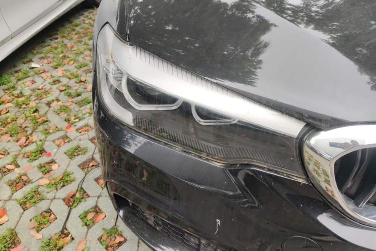 Used BMW 5 Series 2020 525Li M Sport Package Right Front Headlight