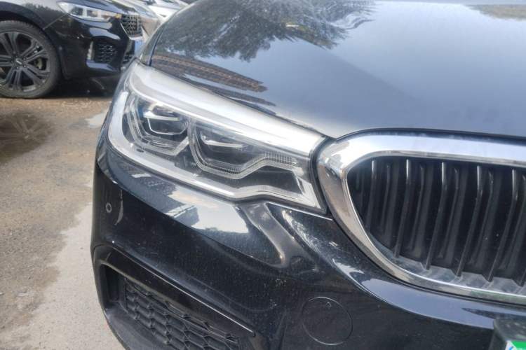 Used BMW 5 Series 2020 530Li xDrive M Sport Package Right Front Headlight
