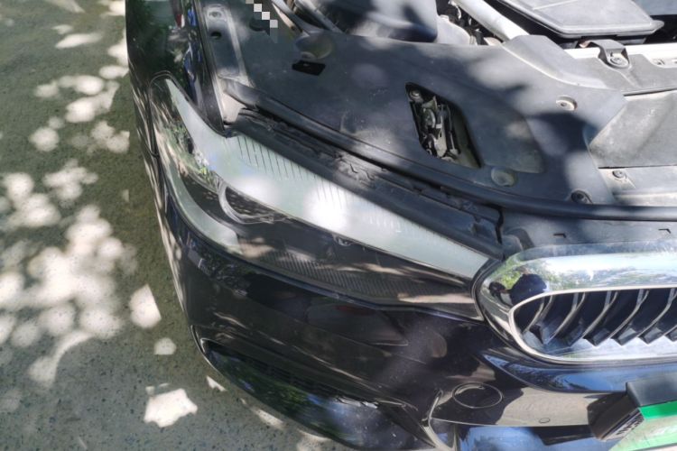 Used BMW 5 Series 2020 525Li M Sport Package Right Front Headlight