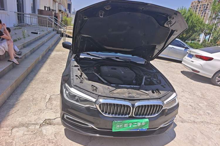 Used BMW 5 Series 2020 530Li xDrive Luxury Package Right Front Headlight