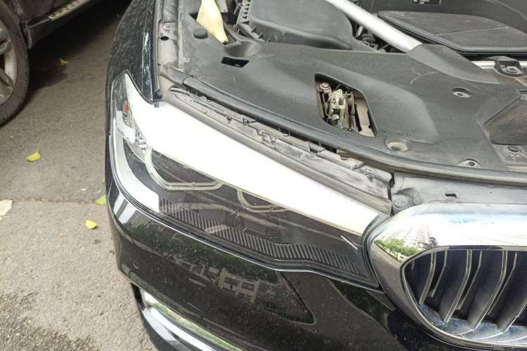 Used BMW 5 Series 2020 525Li Luxury Package Right Front Headlight