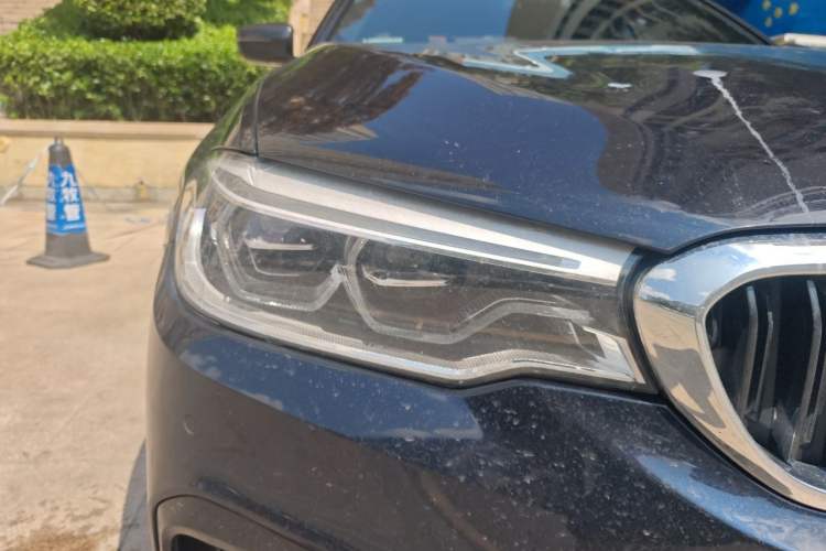 Used BMW 5 Series 2020 530Li Leading Model M Sport Package Right Front Headlight