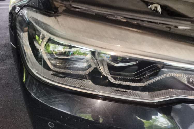 Used BMW 5 Series 2020 530Li Leading Edition Luxury Package Right Front Headlight