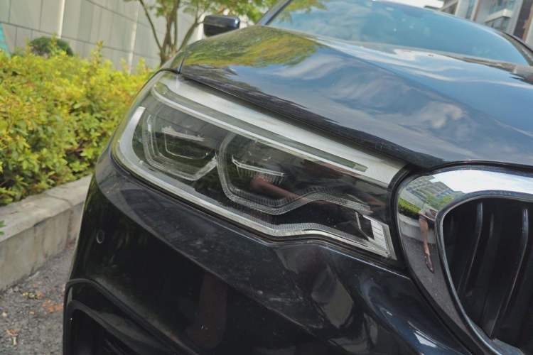 Used BMW 5 Series 2020 530Li Leading Model M Sport Package Right Front Headlight