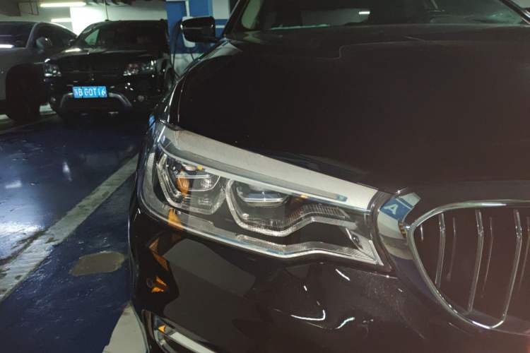 Used BMW 5 Series 2020 530Li Leading Edition Luxury Package Right Front Headlight