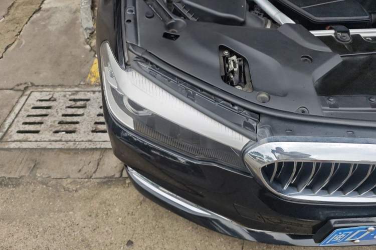 Used BMW 5 Series 2020 525Li Luxury Package Right Front Headlight