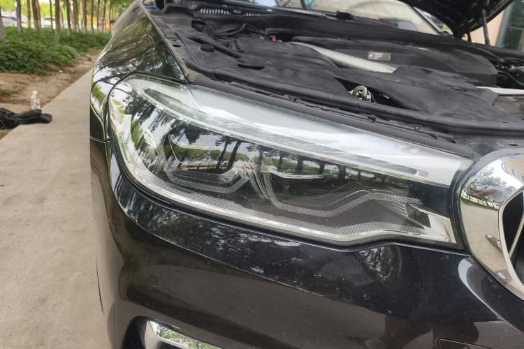 Used BMW 5 Series 2020 530Li Leading Edition Luxury Package Right Front Headlight