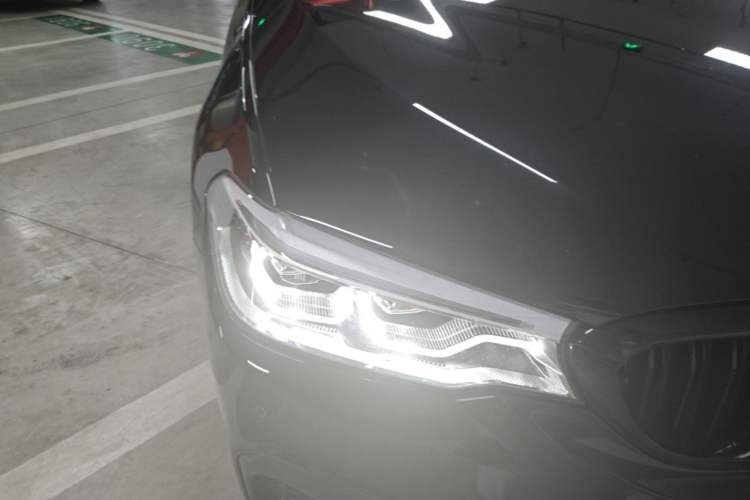 Used BMW 5 Series 2020 530Li Leading Model M Sport Package Right Front Headlight