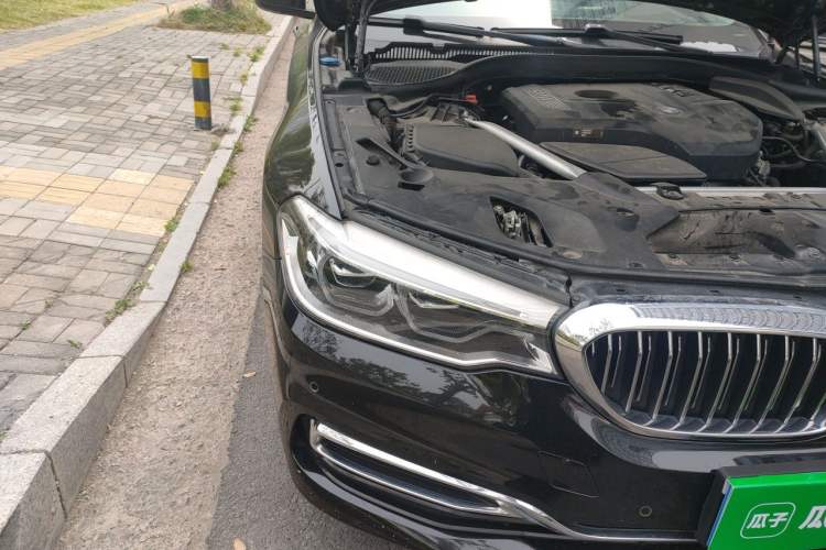 Used BMW 5 Series 2020 530Li Luxury Edition Premium Package Right Front Headlight