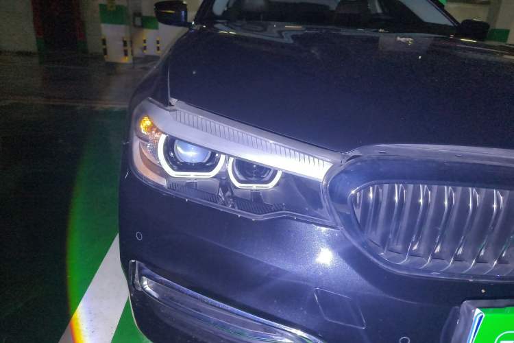 Used BMW 5 Series 2020 525Li Luxury Package Right Front Headlight