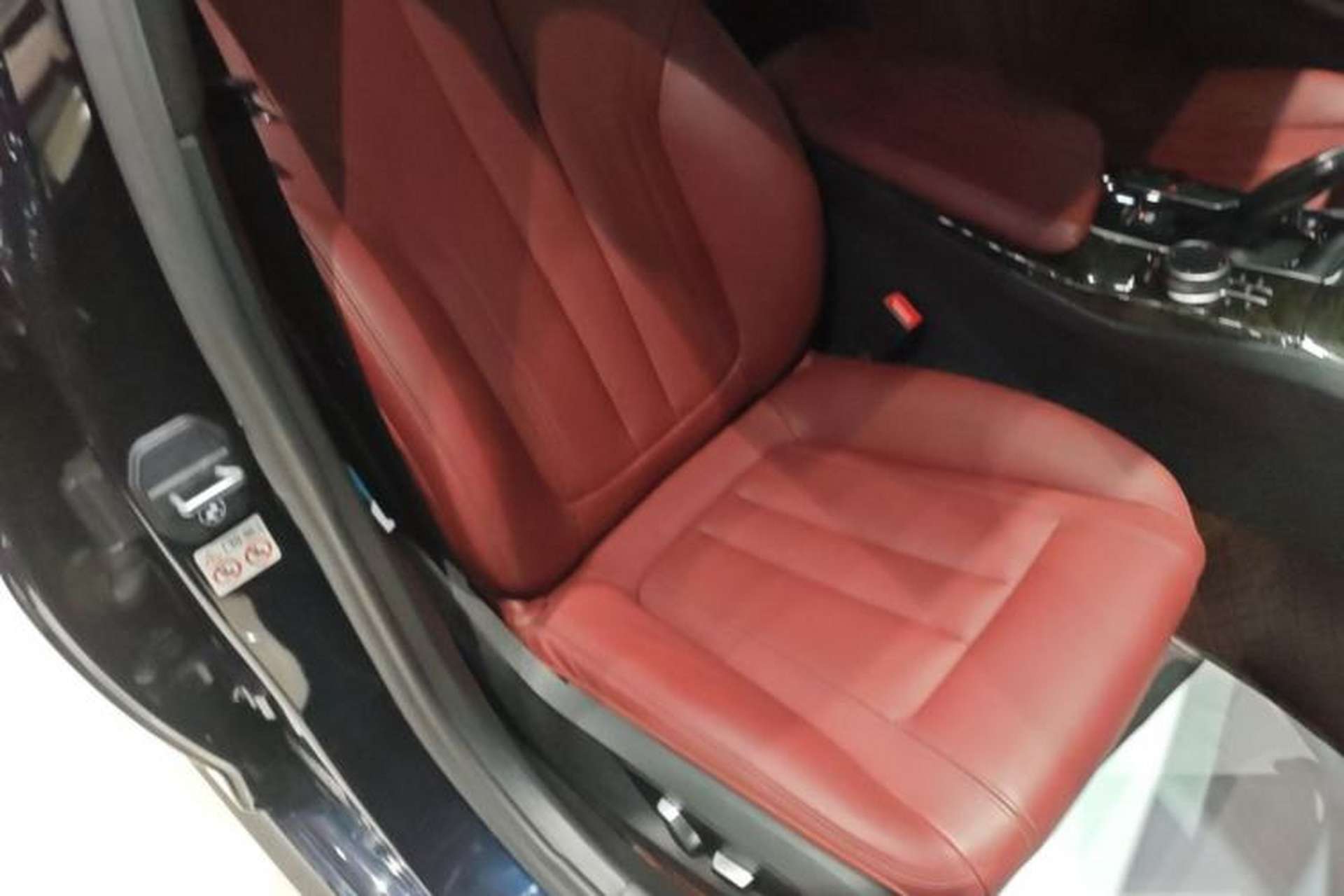 Used BMW 5 Series 2020 530Li Leading Model M Sport Package Right Front Seat