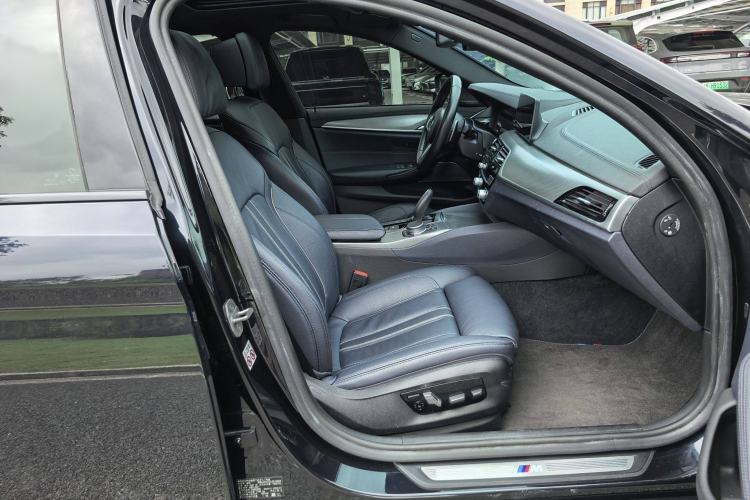 Used BMW 5 Series 2020 530i Sport Line M Sport Package Right Front Seat