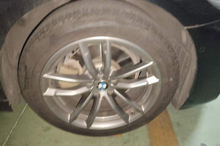 Used BMW 5 Series 2020 525i M Sport Package Right Front Wheel Hub