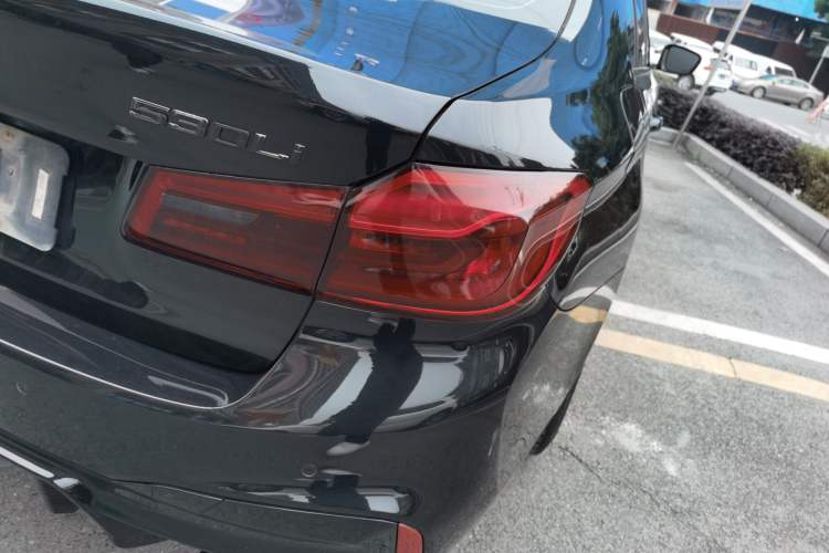 Used BMW 5 Series 2020 525Li M Sport Package Right Rear Taillight