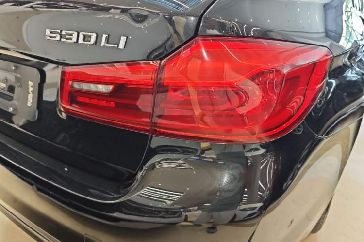 Used BMW 5 Series 2020 530Li Executive Luxury Package Right Rear Taillight