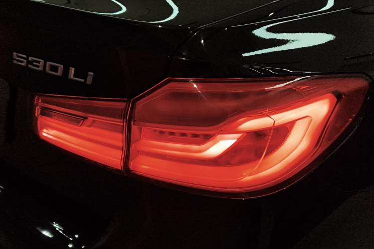 Used BMW 5 Series 2020 530Li Luxury Edition Premium Package Right Rear Taillight