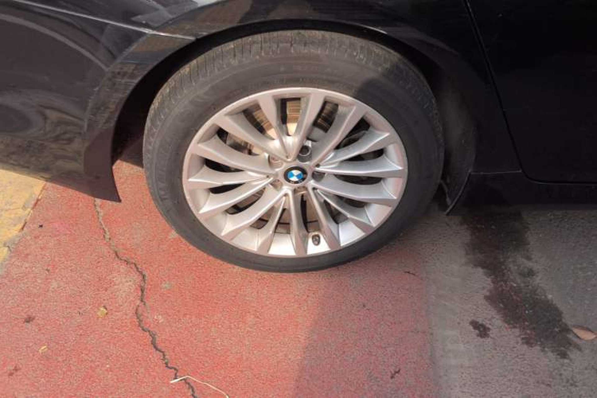 Used BMW 5 Series 2020 525Li Luxury Package Right Rear Wheel Hub