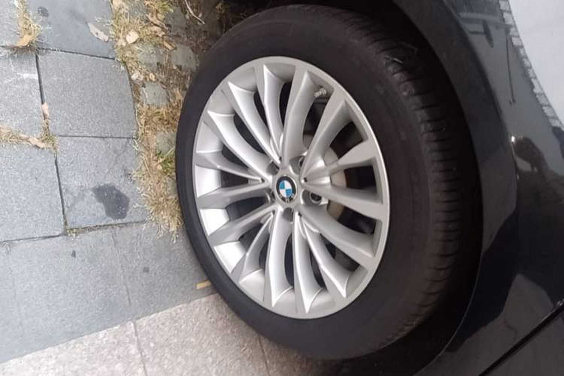 Used BMW 5 Series 2020 530Li Leading Edition Luxury Package Right Rear Wheel Hub