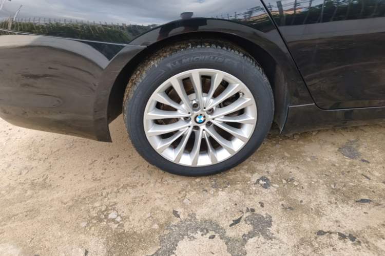 Used BMW 5 Series 2020 525Li Luxury Package Right Rear Wheel Hub
