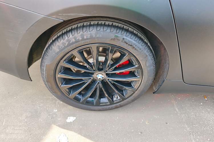 Used BMW 5 Series 2020 525Li Luxury Package Right Rear Wheel Hub