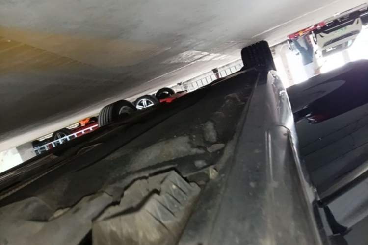Used BMW 5 Series 2020 525Li M Sport Package Right Side Sill
