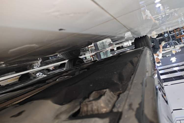 Used BMW 5 Series 2020 530Li xDrive M Sport Package Right Side Sill