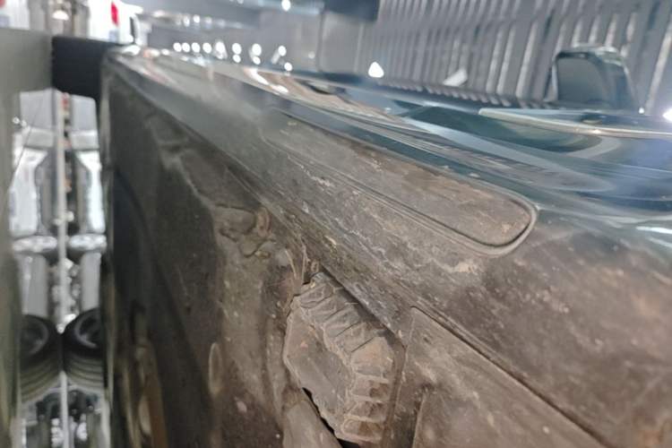 Used BMW 5 Series 2020 530Li Leading Model M Sport Package Right Side Sill