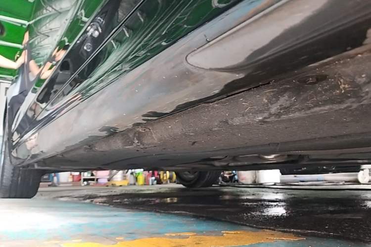 Used BMW 5 Series 2020 525Li M Sport Package Right Side Sill