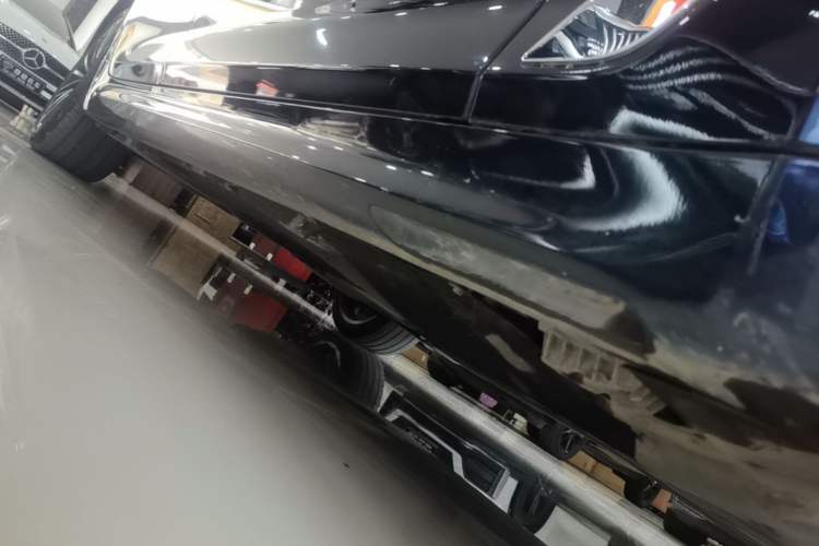 Used BMW 5 Series 2020 530Li Leading Model M Sport Package Right Side Sill