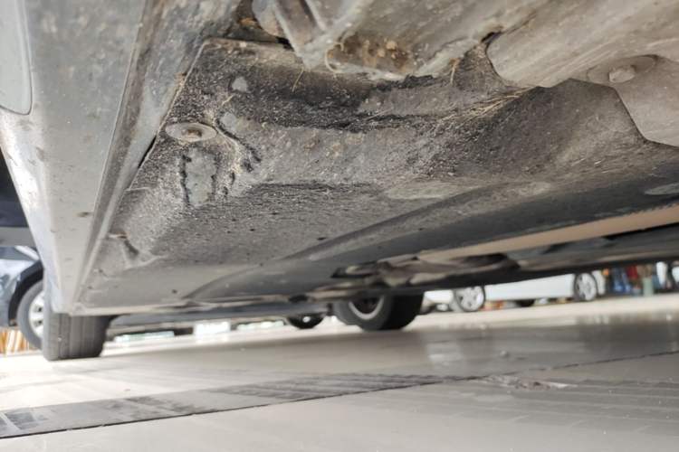Used BMW 5 Series 2020 530Li Leading Edition Luxury Package Right Side Sill