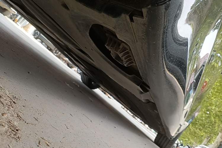 Used BMW 5 Series 2020 530Li Leading Model M Sport Package Right Side Sill