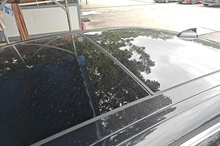 Used BMW 5 Series 2020 530Li Leading Model M Sport Package Roof