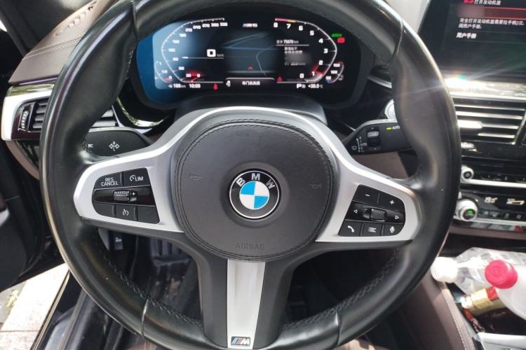 Used BMW 5 Series 2020 525Li M Sport Package Steering Wheel