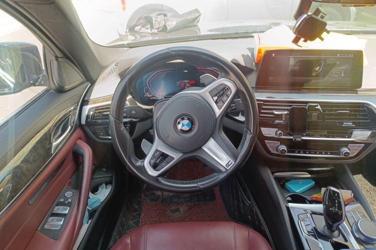 Used BMW 5 Series 2020 530Li xDrive M Sport Package Steering Wheel