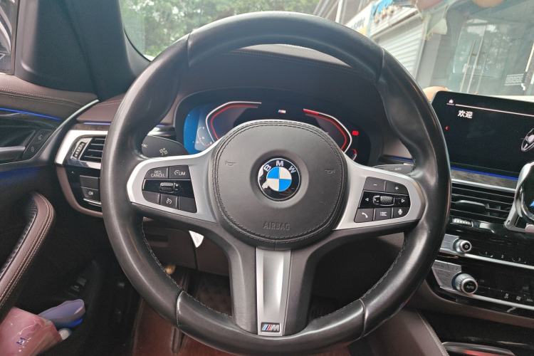 Used BMW 5 Series 2020 525Li M Sport Package Steering Wheel