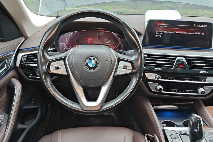 Used BMW 5 Series 2020 525Li Luxury Package Steering Wheel