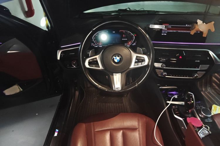 Used BMW 5 Series 2020 530Li Leading Model M Sport Package Steering Wheel