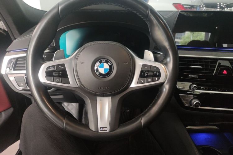 Used BMW 5 Series 2020 530Li Luxury Edition M Sport Package Steering Wheel