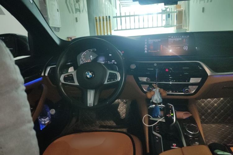 Used BMW 5 Series 2020 530Li Leading Model M Sport Package Steering Wheel