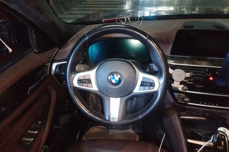 Used BMW 5 Series 2020 525Li M Sport Package Steering Wheel