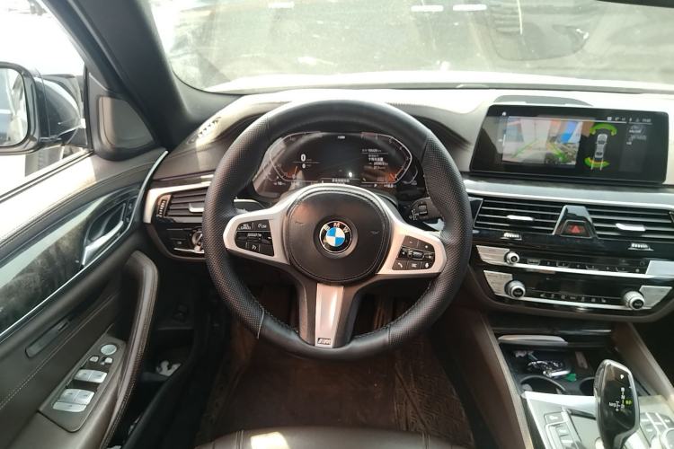 Used BMW 5 Series 2020 525Li M Sport Package Steering Wheel