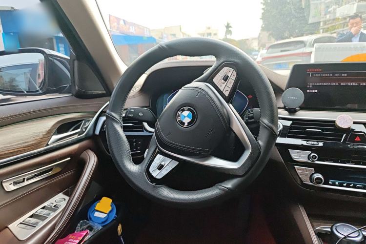 Used BMW 5 Series 2020 530Li Luxury Edition Premium Package Steering Wheel