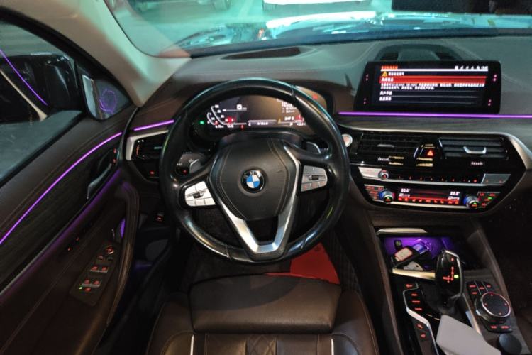 Used BMW 5 Series 2020 530Li Luxury Edition Premium Package Steering Wheel