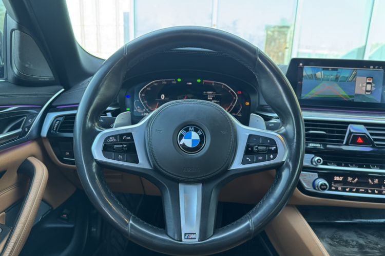 Used BMW 5 Series 2020 530Li Luxury Edition M Sport Package Steering Wheel