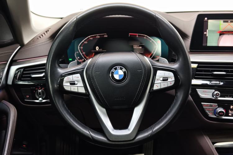Used BMW 5 Series 2020 530Li Luxury Edition Premium Package Steering Wheel