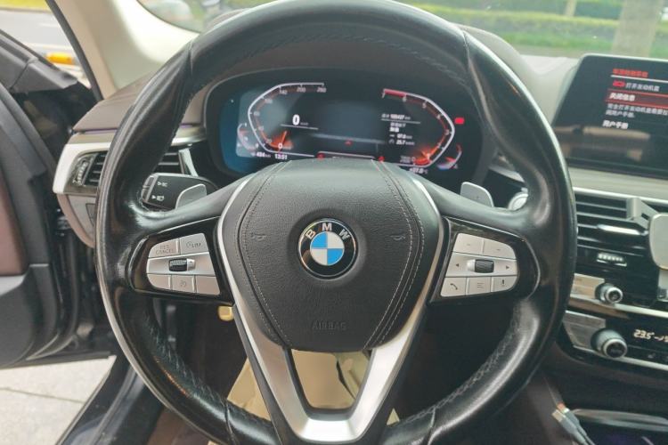 Used BMW 5 Series 2020 530Li Leading Edition Luxury Package Steering Wheel