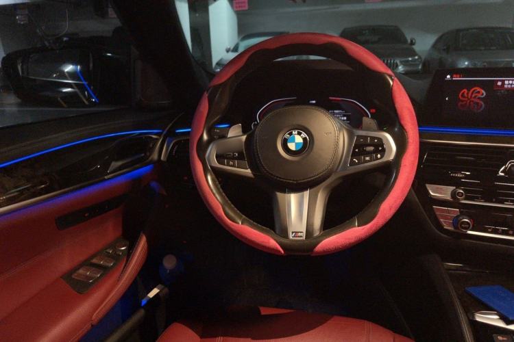Used BMW 5 Series 2020 530Li Leading Model M Sport Package Steering Wheel