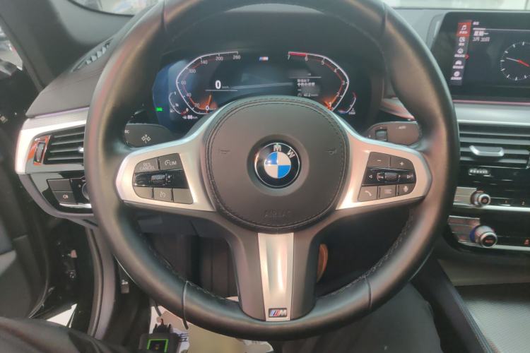 Used BMW 5 Series 2020 525i M Sport Package Steering Wheel